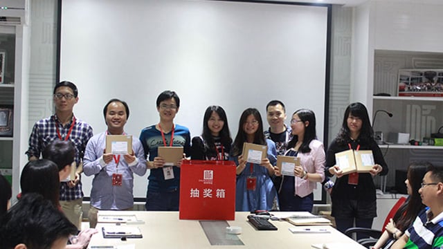 BB贝博2015年4月月度大会欢乐多 